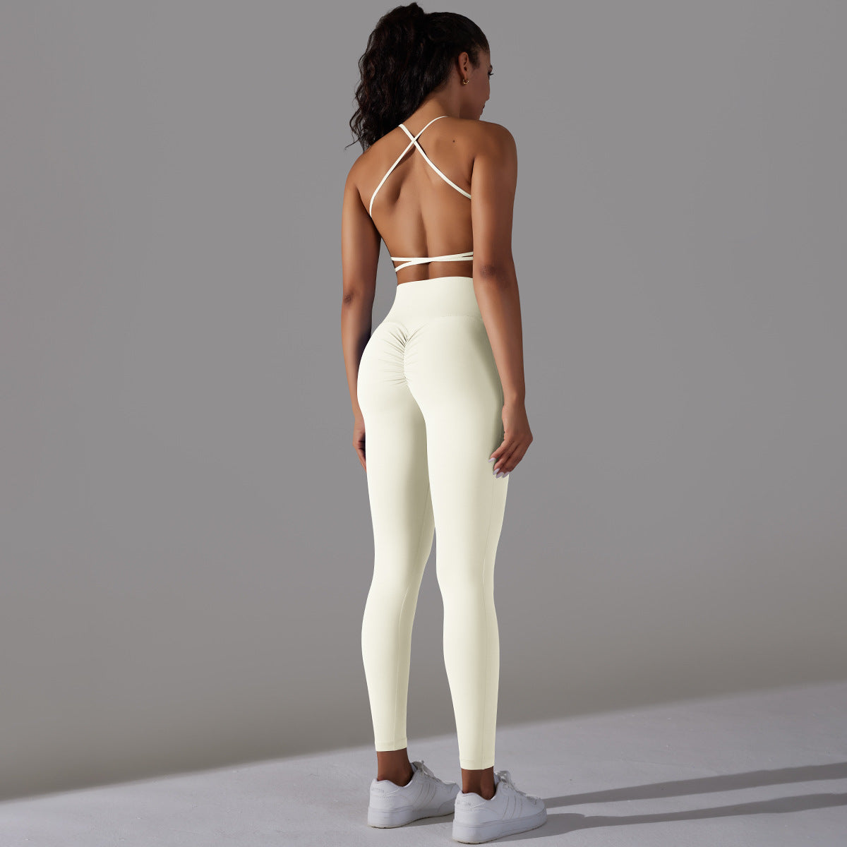 A nude breathable high-bounce bra and yoga pantsuit 5 colors